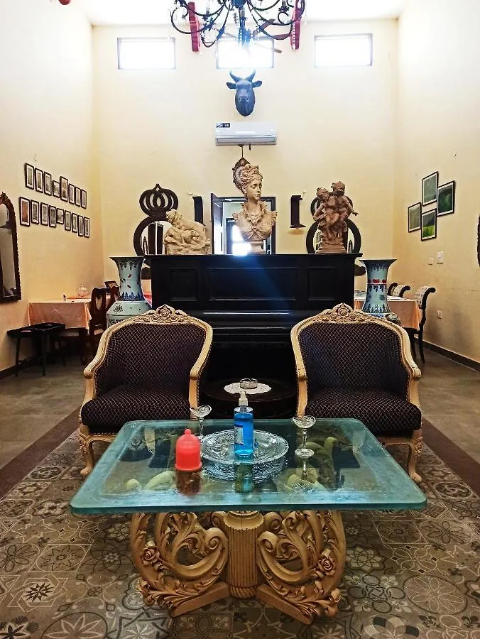 Bhanu Mahal - A Heritage Homestay Panchkula 0*,